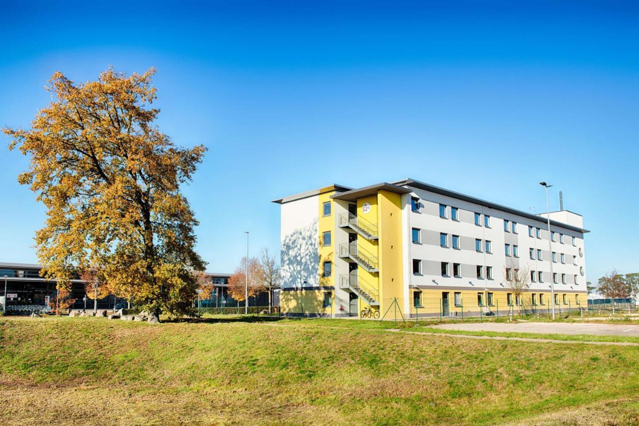 B&B Hotel Baden-Airpark Rheinmunster ภายนอก รูปภาพ