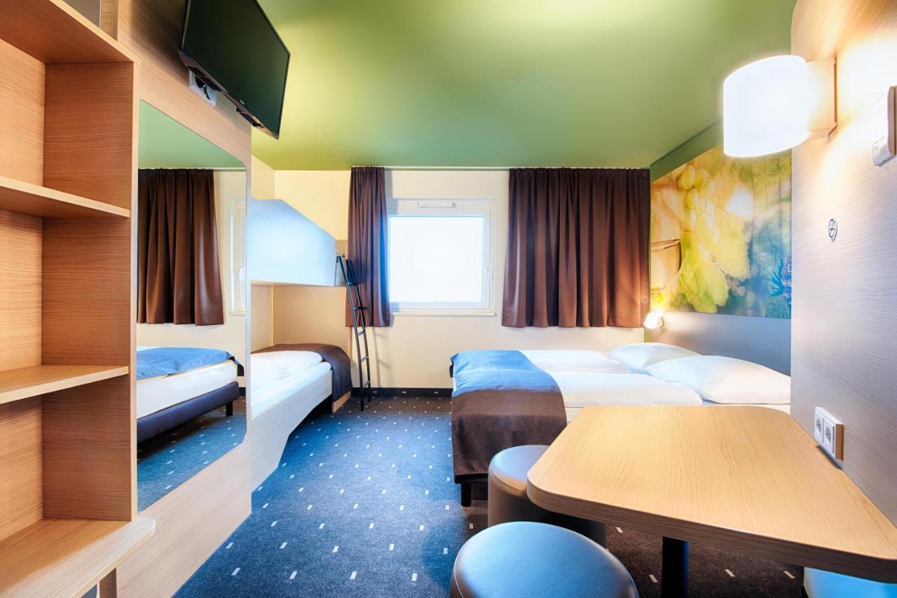 B&B Hotel Baden-Airpark Rheinmunster ภายนอก รูปภาพ