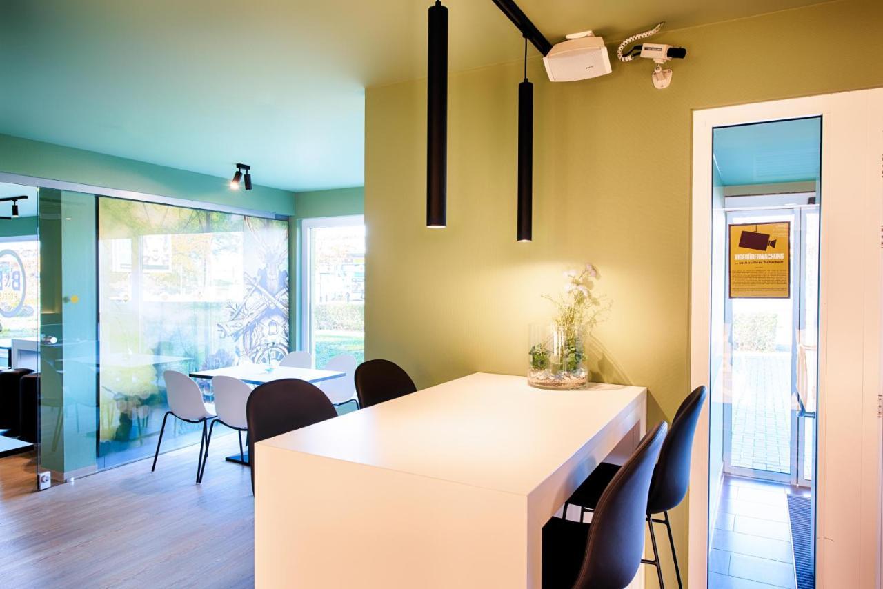 B&B Hotel Baden-Airpark Rheinmunster ภายนอก รูปภาพ